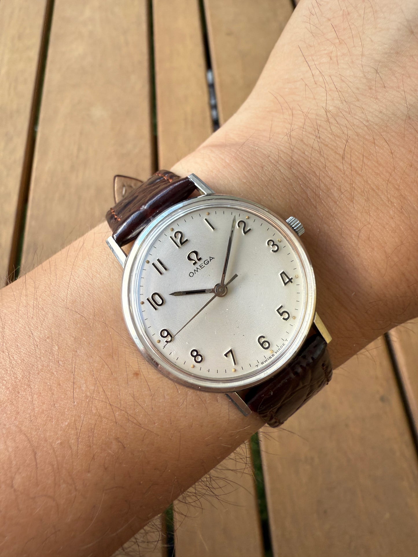 Omega raro esfera especial