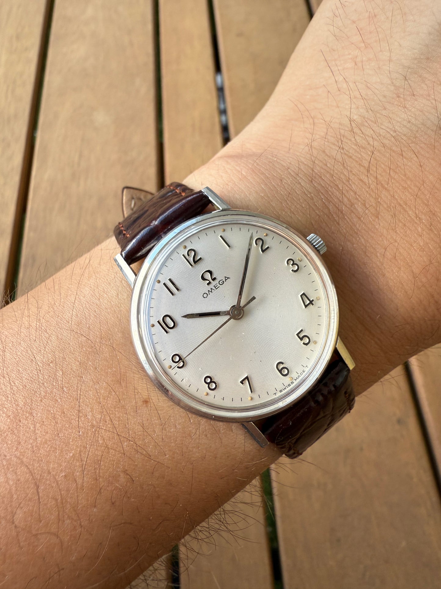 Omega raro esfera especial