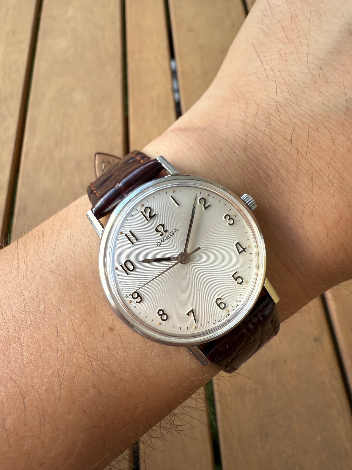 Omega raro esfera especial