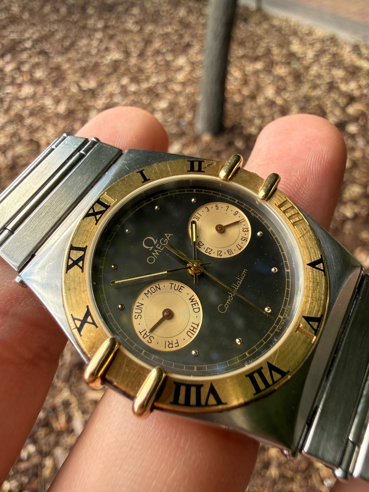 Omega Manhattan