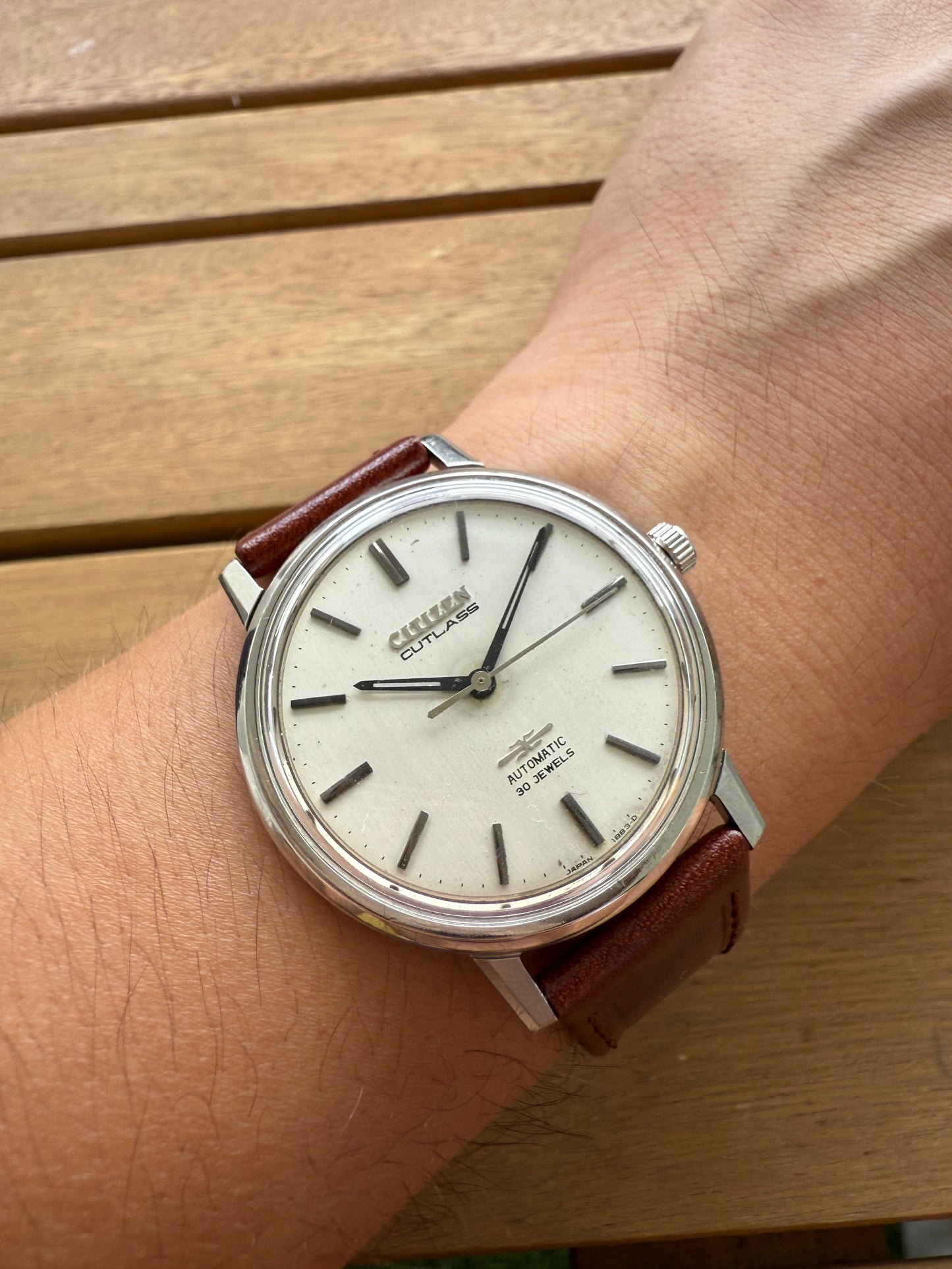 Citizen Cutlass raro