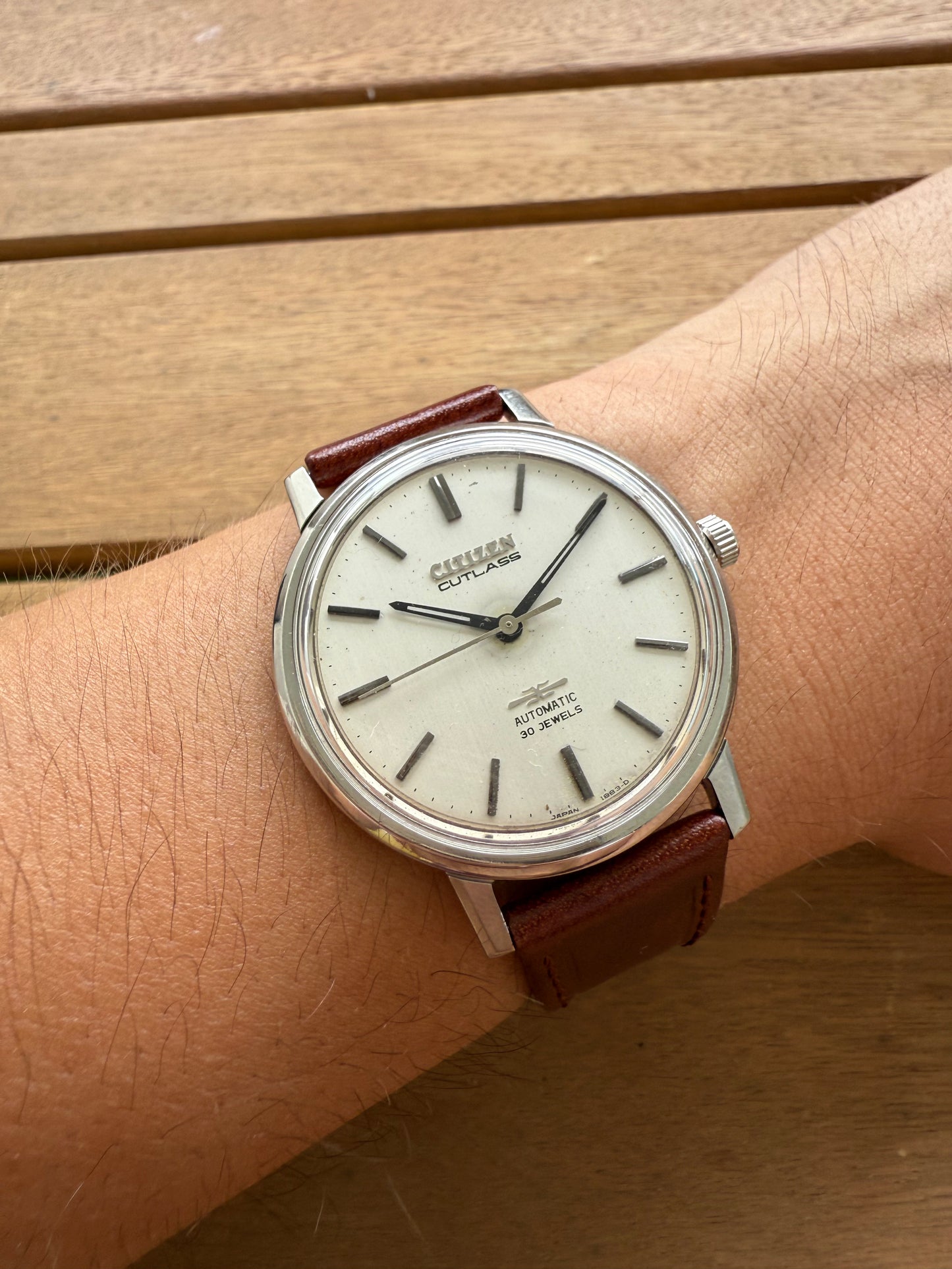 Citizen Cutlass raro