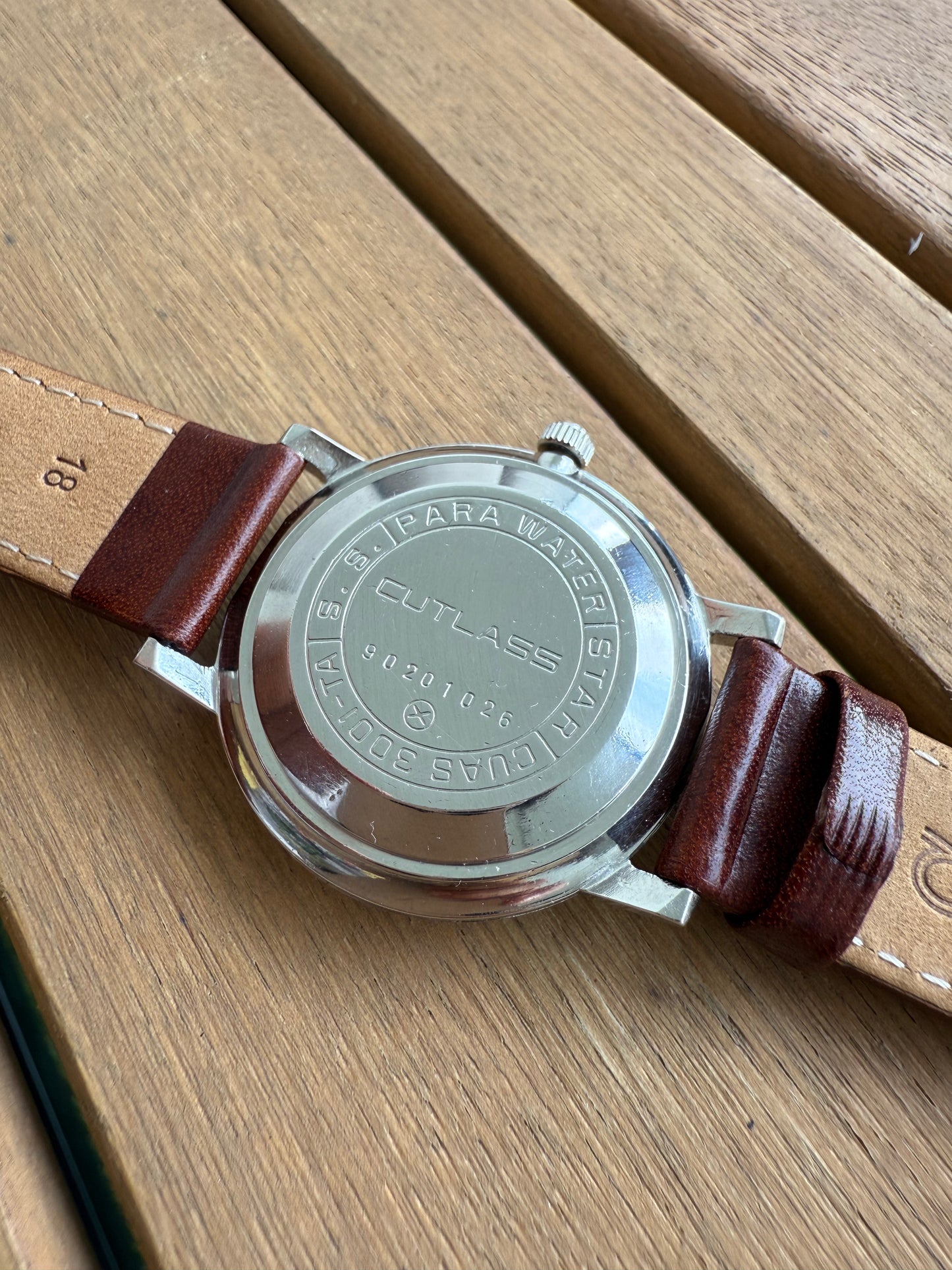 Citizen Cutlass raro