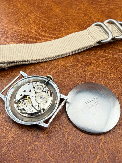 Dogma militar vintage