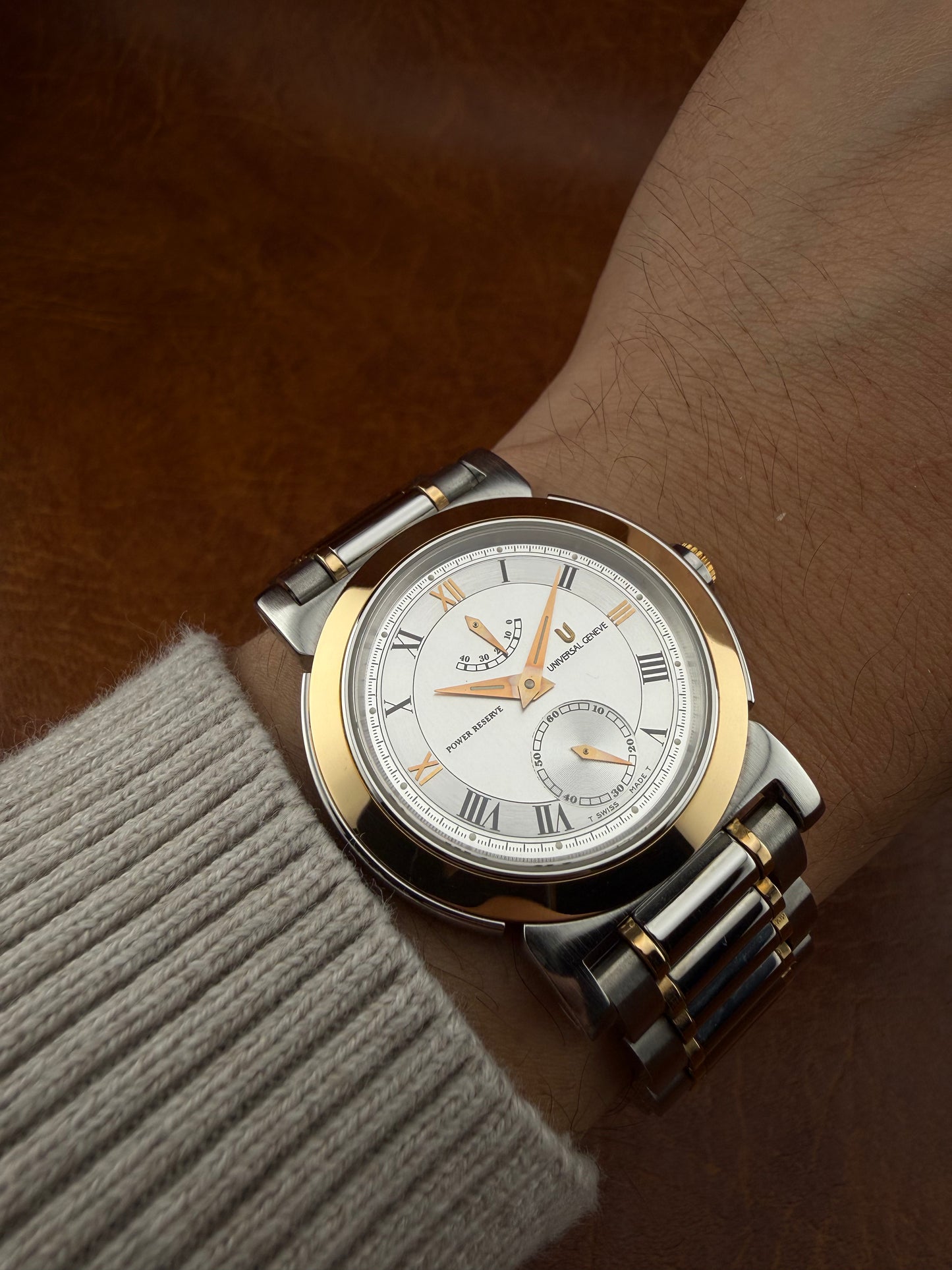 Universal Genève Power reserve