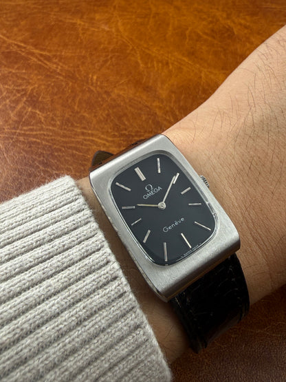 Omega tank vintage