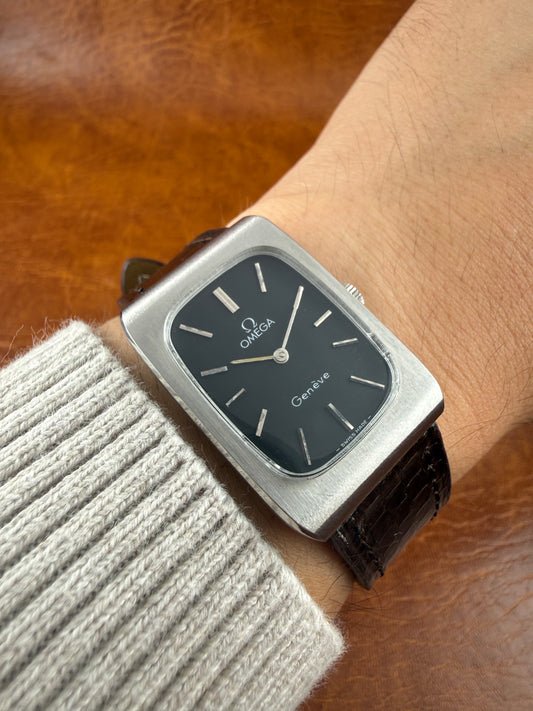Omega tank vintage