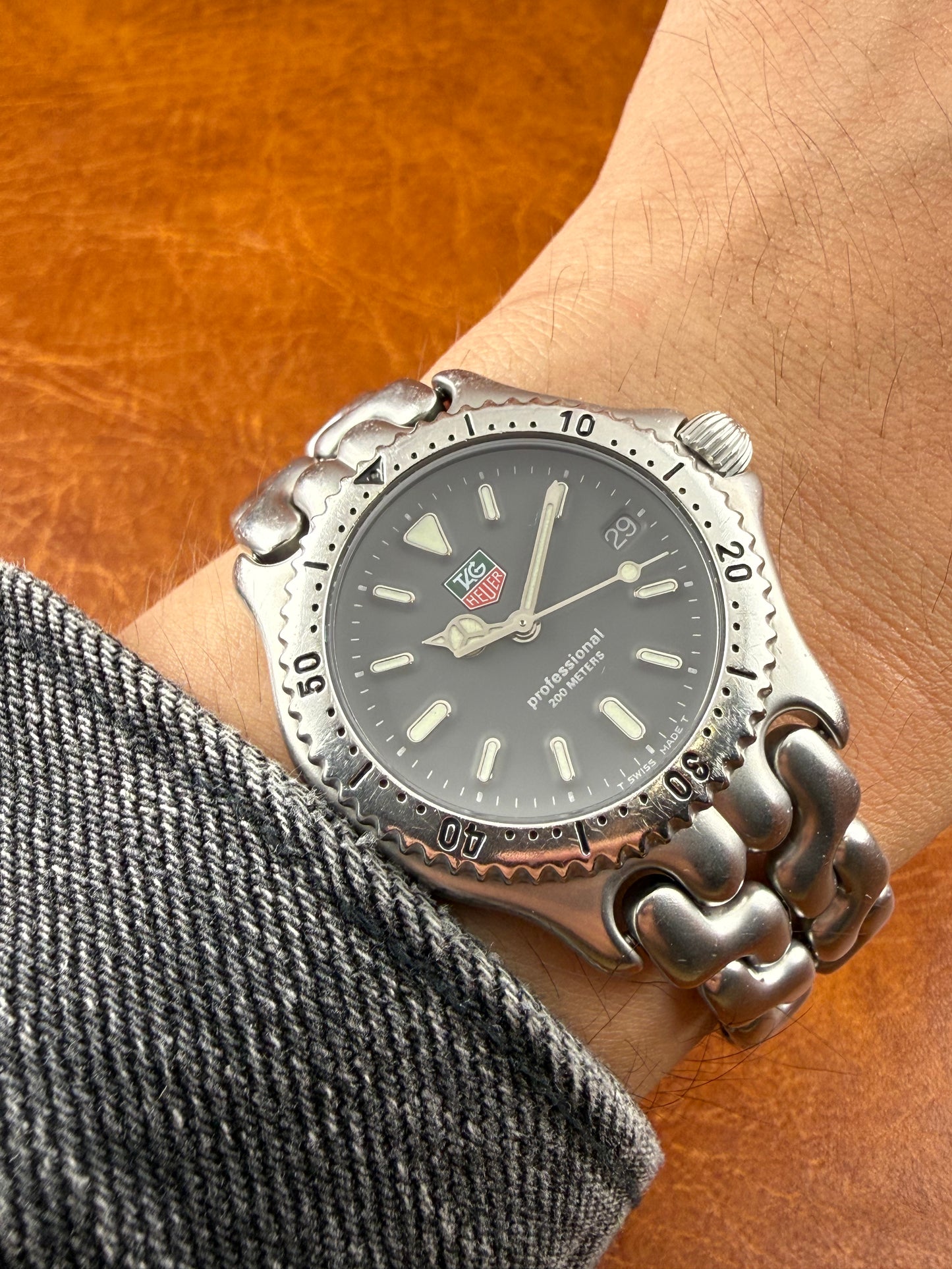 Tag Heuer link gris