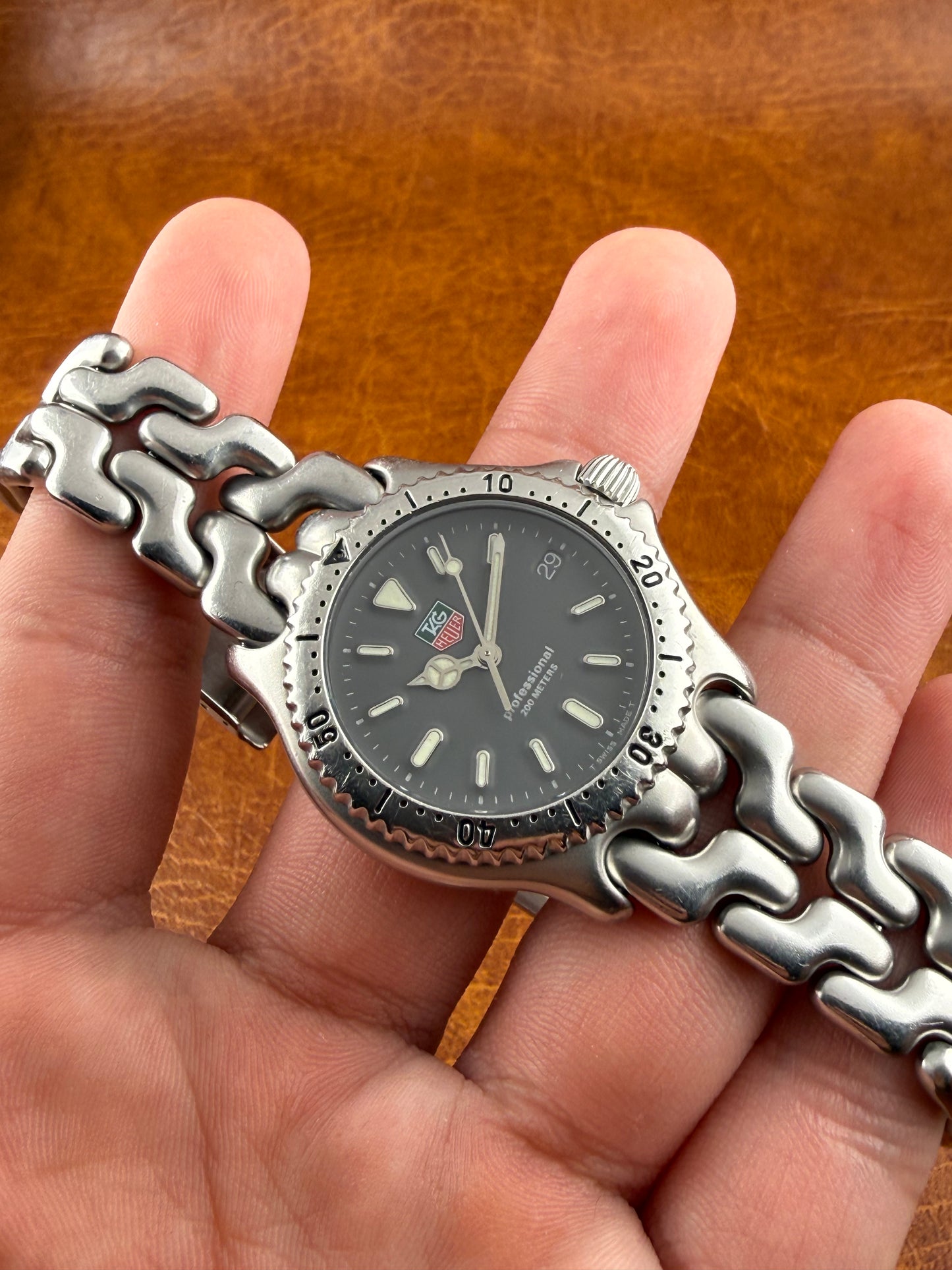Tag Heuer link gris