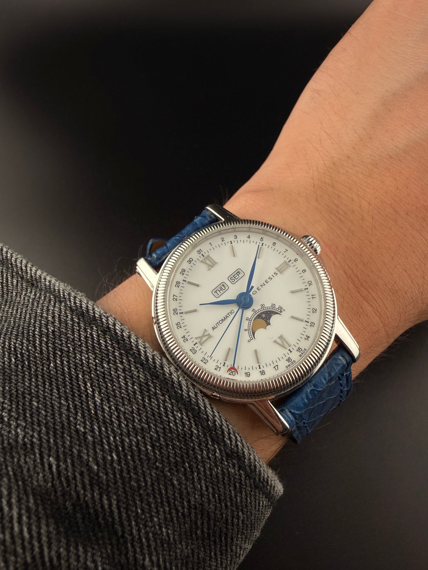 GENESIS LUNA triple calendario