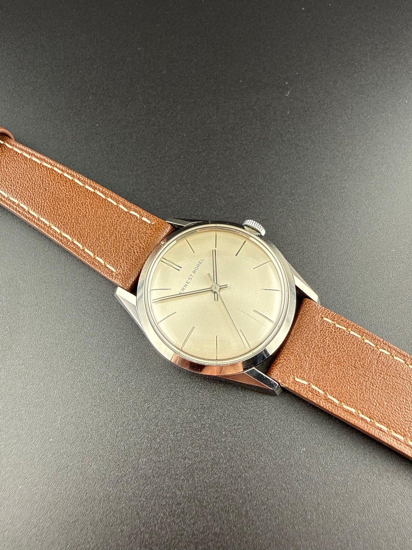 Reloj Ernest Borel cuerda