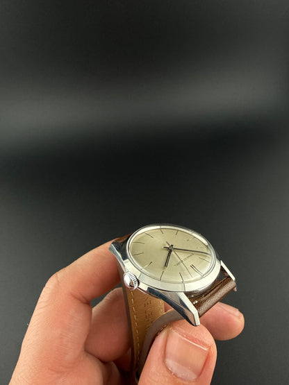 Reloj Ernest Borel cuerda
