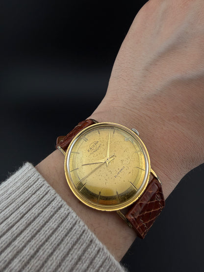Reloj Enicar estilo polerouter