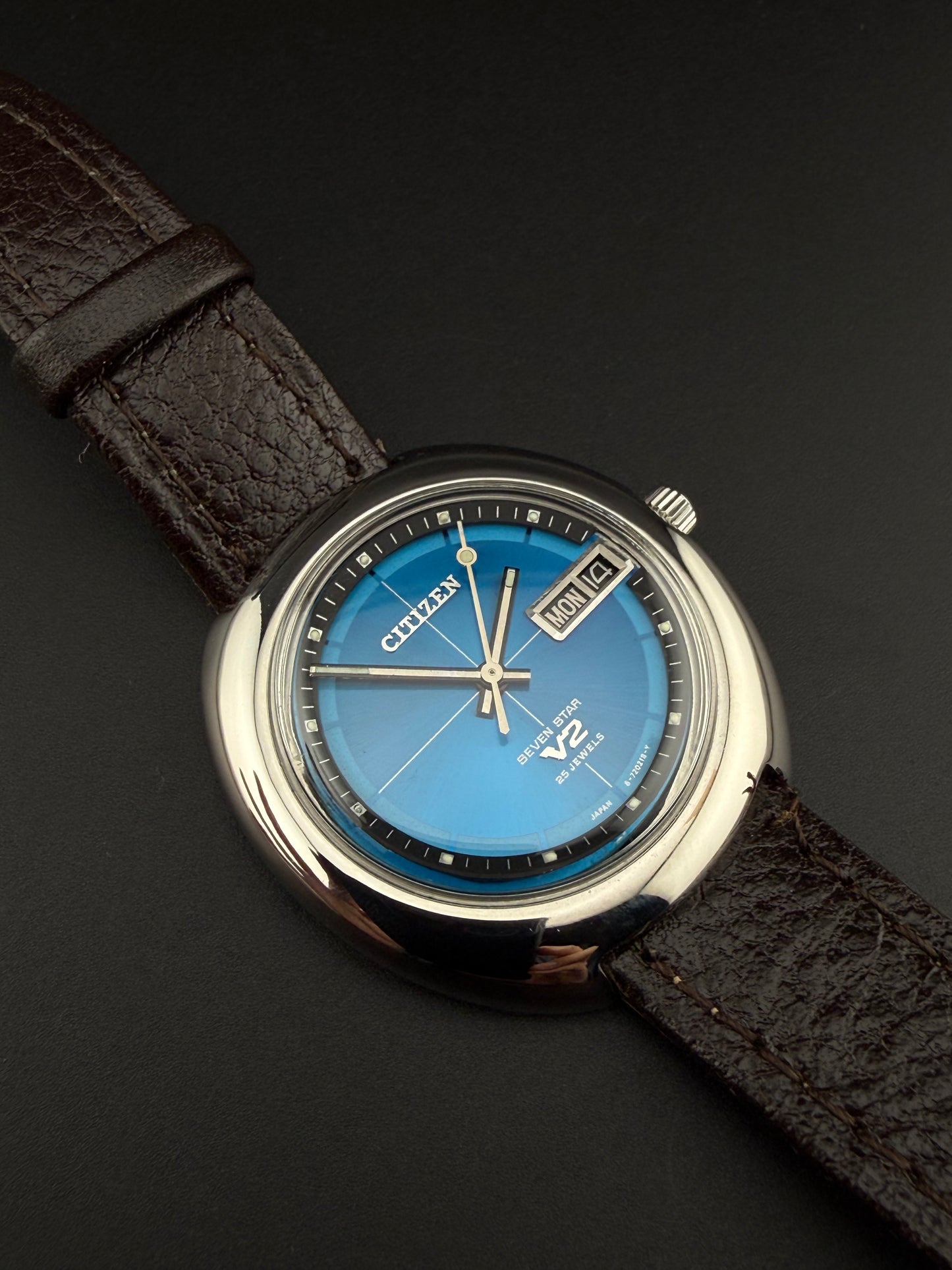 Citizen Blue vintage