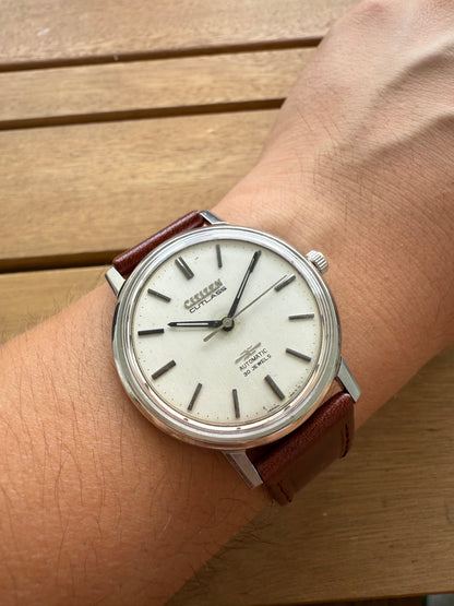 Citizen Cutlass raro